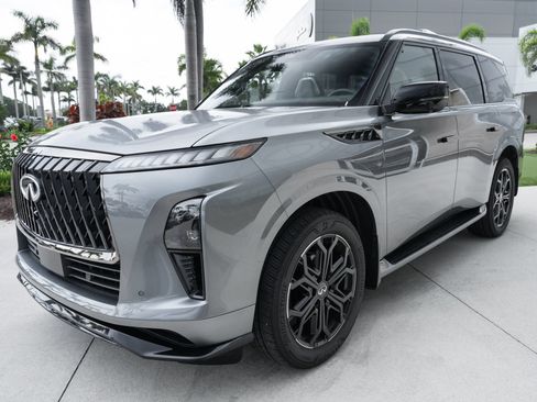 Certified 2026 INFINITI QX80 4WD w/ Sport Exterior Package image 6