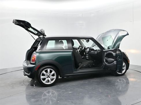 Used 2010 MINI Cooper S image 50