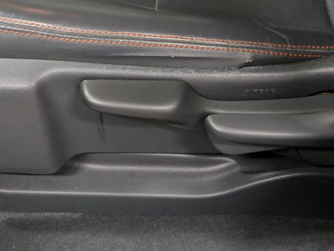 Used 2020 Chevrolet Bolt Premier w/ Infotainment Package image 25