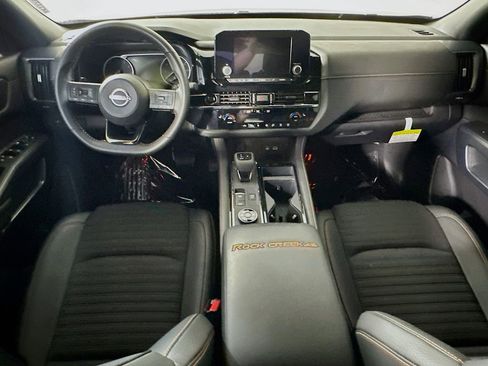 Used 2025 Nissan Pathfinder Rock Creek AWD/4WD image 17