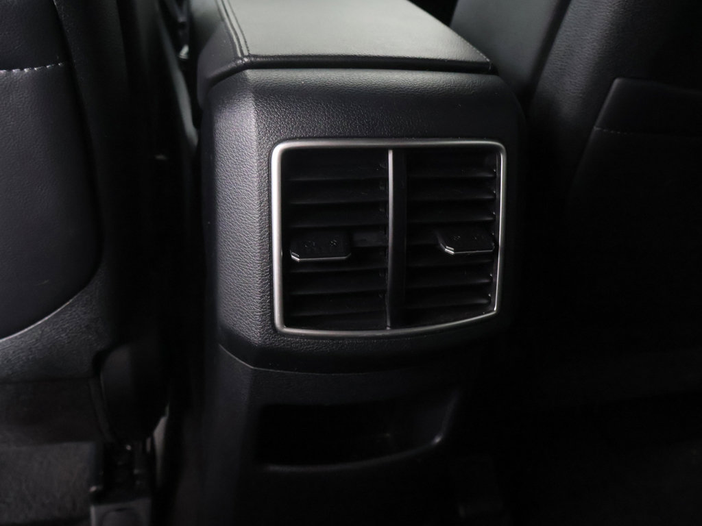 Used 2025 Kia Sportage X-Line AWD/4WD image 46