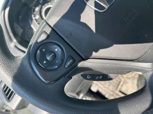 Used 2016 Honda CR-V LX image 23