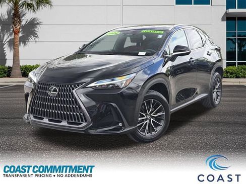 Used 2024 Lexus NX 250 FWD image 1