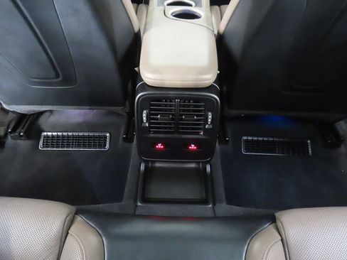 Certified 2021 Porsche Taycan Turbo AWD/4WD image 31