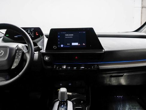 Certified 2023 Toyota Prius XLE FWD image 13