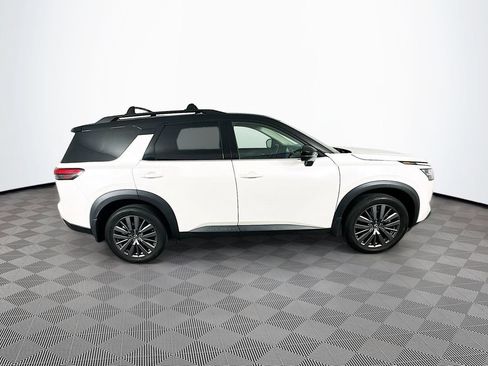 Certified 2023 Nissan Pathfinder SL w/ SL Premium Package AWD/4WD image 12