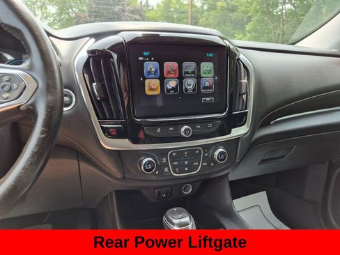 Used 2019 Chevrolet Traverse LT FWD image 21