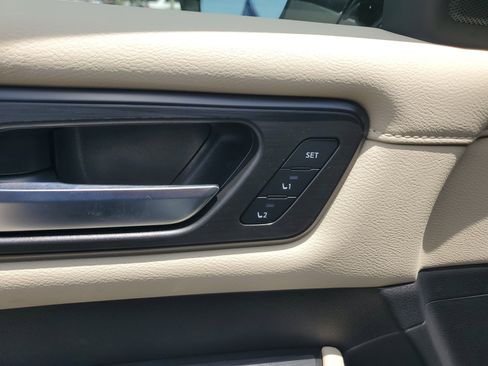 New 2025 Nissan Armada Platinum Reserve image 13