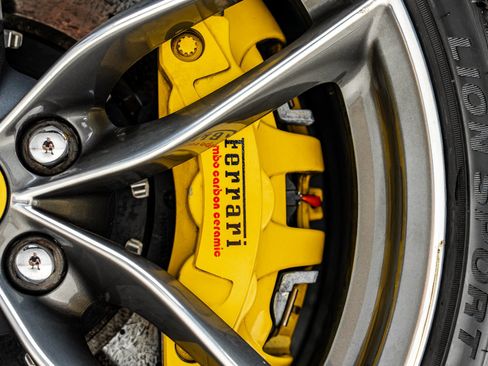 Used 2017 Ferrari 488 Spider RWD image 35