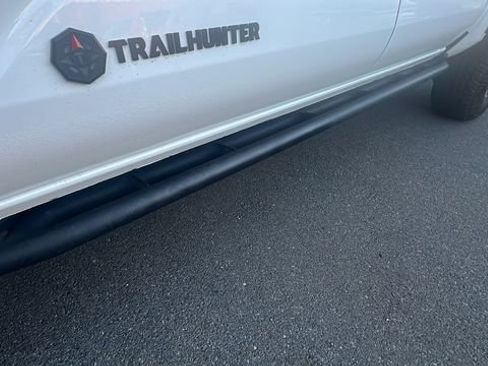 Used 2024 Toyota Tacoma Trailhunter image 10