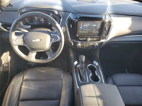 Certified 2023 Chevrolet Traverse LT w/ LPO, Floor Liner Package image 13