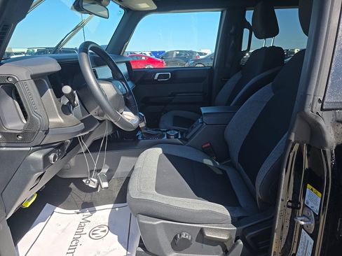 Used 2025 Ford Bronco Big Bend image 7
