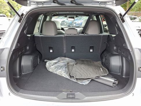 Certified 2025 Subaru Forester Premium image 28