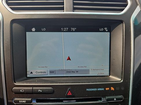 Used 2017 Ford Explorer Sport w/ Equipment Group 401A AWD/4WD image 22