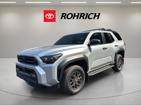 Used 2025 Toyota 4Runner SR5 RWD image 1