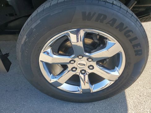 Used 2021 Ford F150 Lariat image 27