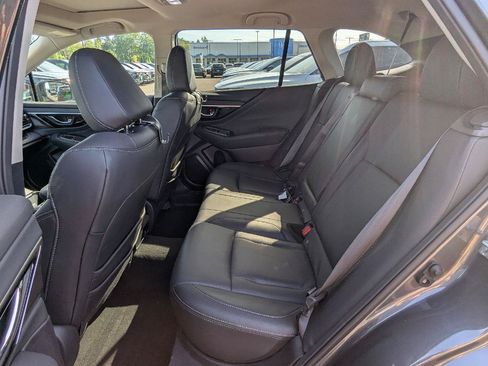 Used 2023 Subaru Outback Limited XT AWD/4WD image 12