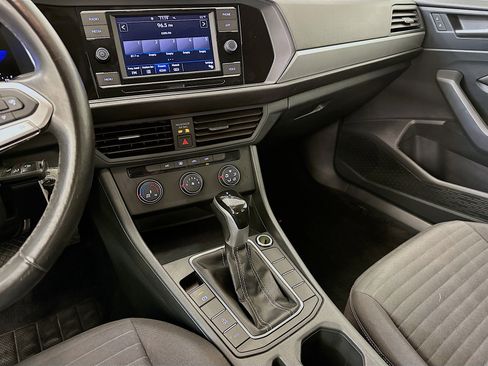 Used 2024 Volkswagen Jetta S image 25