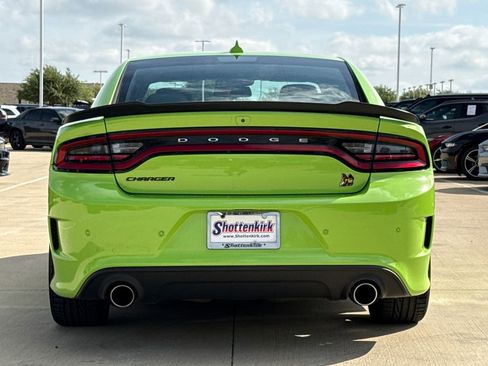 Used 2023 Dodge Charger Scat Pack w/ Plus Group RWD image 8