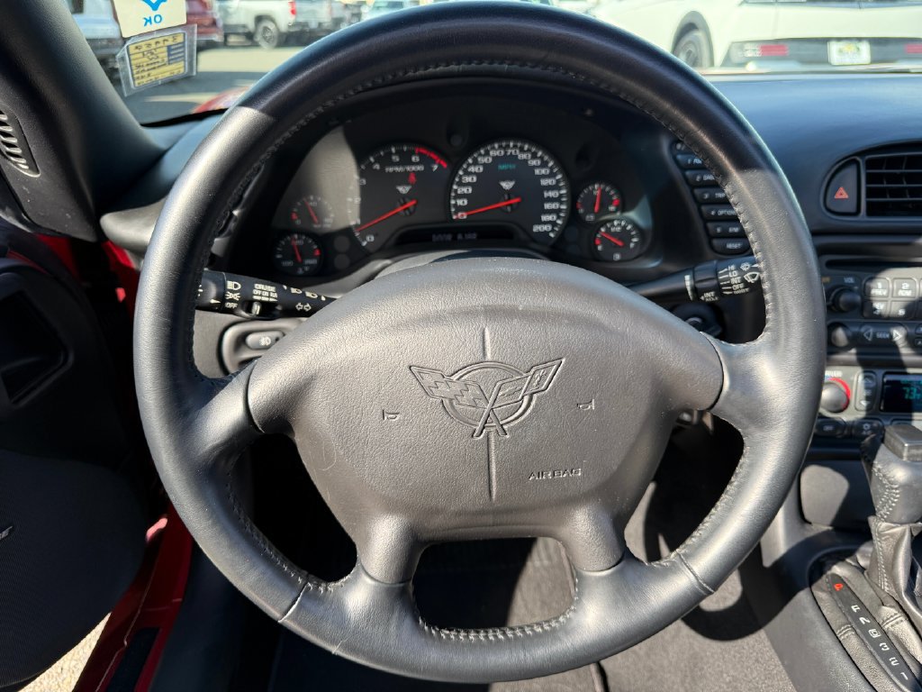 Used 2004 Chevrolet Corvette Coupe w/ Roof Package RWD image 17