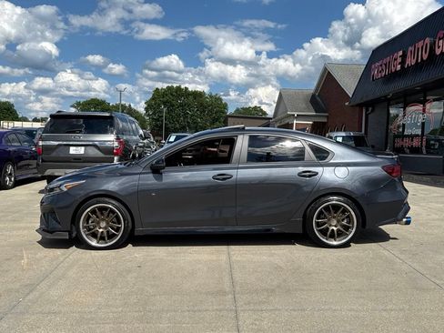 Used 2022 Kia Forte GT FWD image 4
