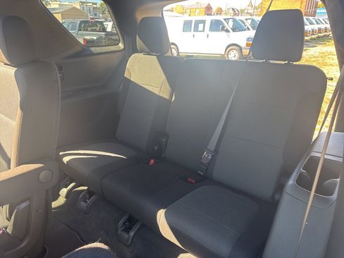 Used 2023 Chevrolet Traverse LT w/ Midnight/Sport Edition image 32