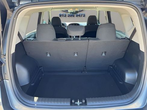 Used 2023 Kia Soul LX w/ LX Technology Package image 9