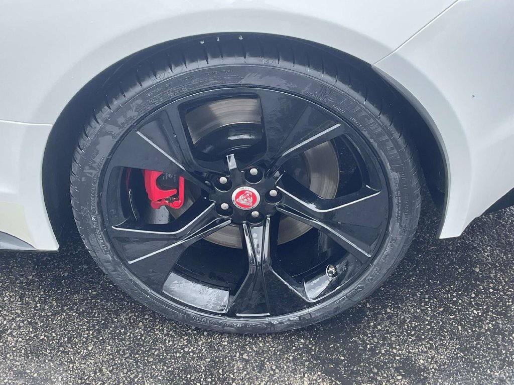 Used 2023 Jaguar F-TYPE R-Dynamic AWD/4WD image 8