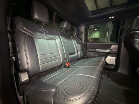 Used 2025 Ford F350 Platinum AWD/4WD image 16
