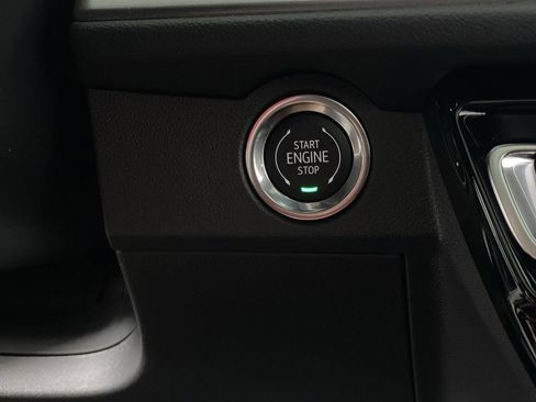 New 2026 Chevrolet Traverse LT w/ Sun and Wheel Package image 17