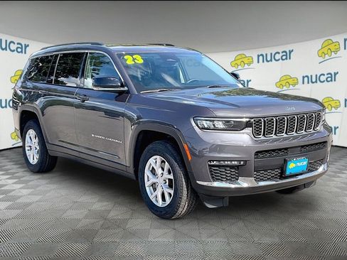 Used 2023 Jeep Grand Cherokee L Limited AWD/4WD image 1