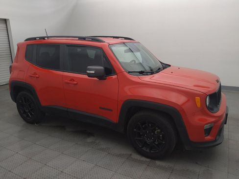 Used 2020 Jeep Renegade Altitude FWD image 11