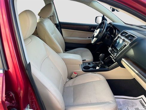 Used 2018 Subaru Outback 2.5i Limited w/ Popular Package #2 image 29