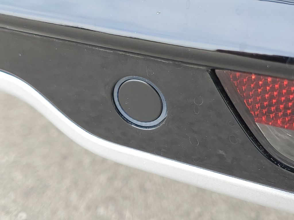 New 2026 Land Rover Range Rover SE AWD/4WD image 6