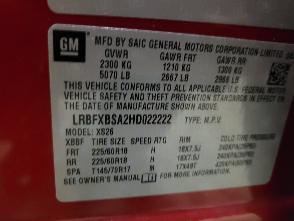 Used 2017 Buick Envision Essence FWD image 33