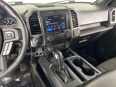 Used 2016 Ford F150 XLT w/ Equipment Group 302A Luxury AWD/4WD image 25