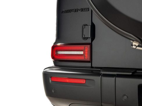 Used 2025 Mercedes-Benz G 63 AMG AMG G 63 image 25