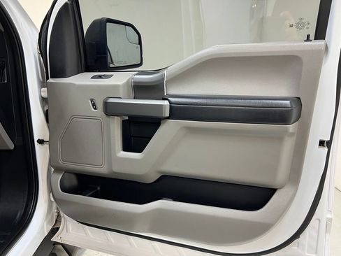Used 2020 Ford F150 XLT w/ Equipment Group 302A Luxury AWD/4WD image 30