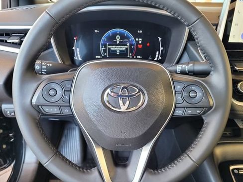 Certified 2025 Toyota Corolla XSE FWD image 28