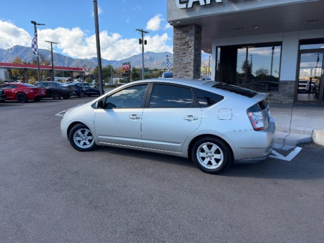 Used 2005 Toyota Prius w/ Pkg 6 FWD image 9
