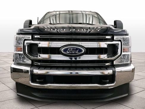 Used 2021 Ford F250 XL w/ STX Appearance Package AWD/4WD image 3