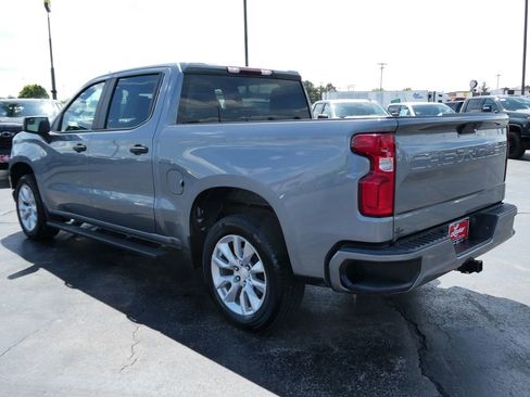 Certified 2022 Chevrolet Silverado 1500 Custom AWD/4WD image 8