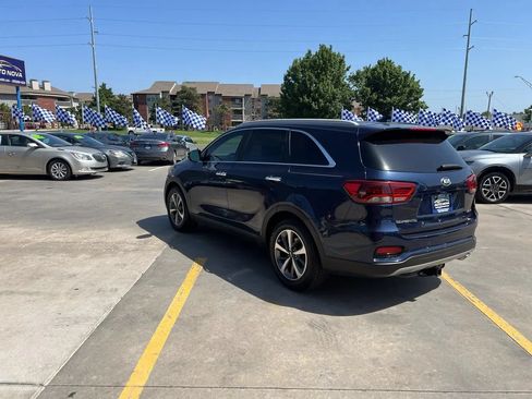 Used 2019 Kia Sorento EX FWD image 6