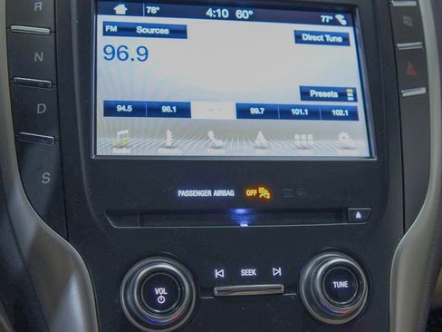 Used 2018 Lincoln MKC Select w/ Select Plus Package image 7