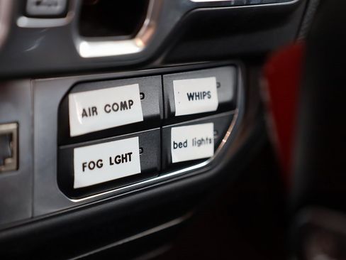 Used 2022 Jeep Gladiator Rubicon w/ LED Lighting Group image 29