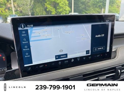 Used 2023 Lincoln Corsair FWD image 10