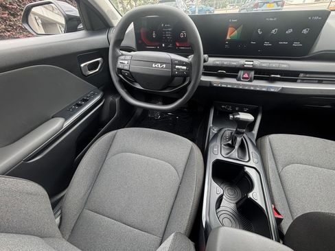 Used 2025 Kia K4 FWD image 34