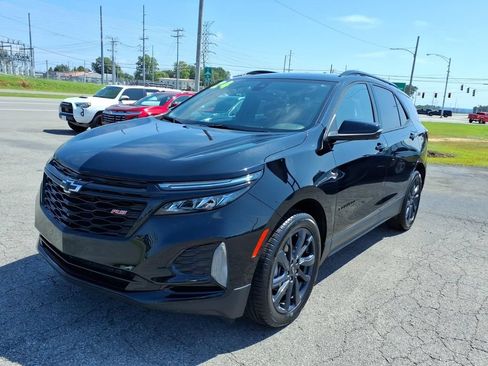 Used 2024 Chevrolet Equinox RS FWD image 3