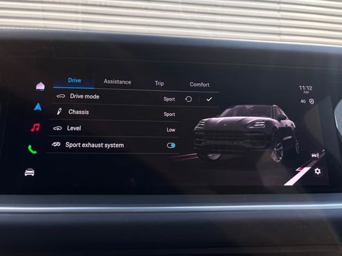 New 2026 Porsche Cayenne Turbo image 20