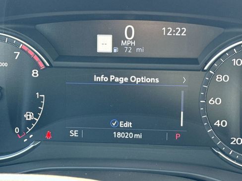 Used 2025 Cadillac XT5 Premium Luxury image 22